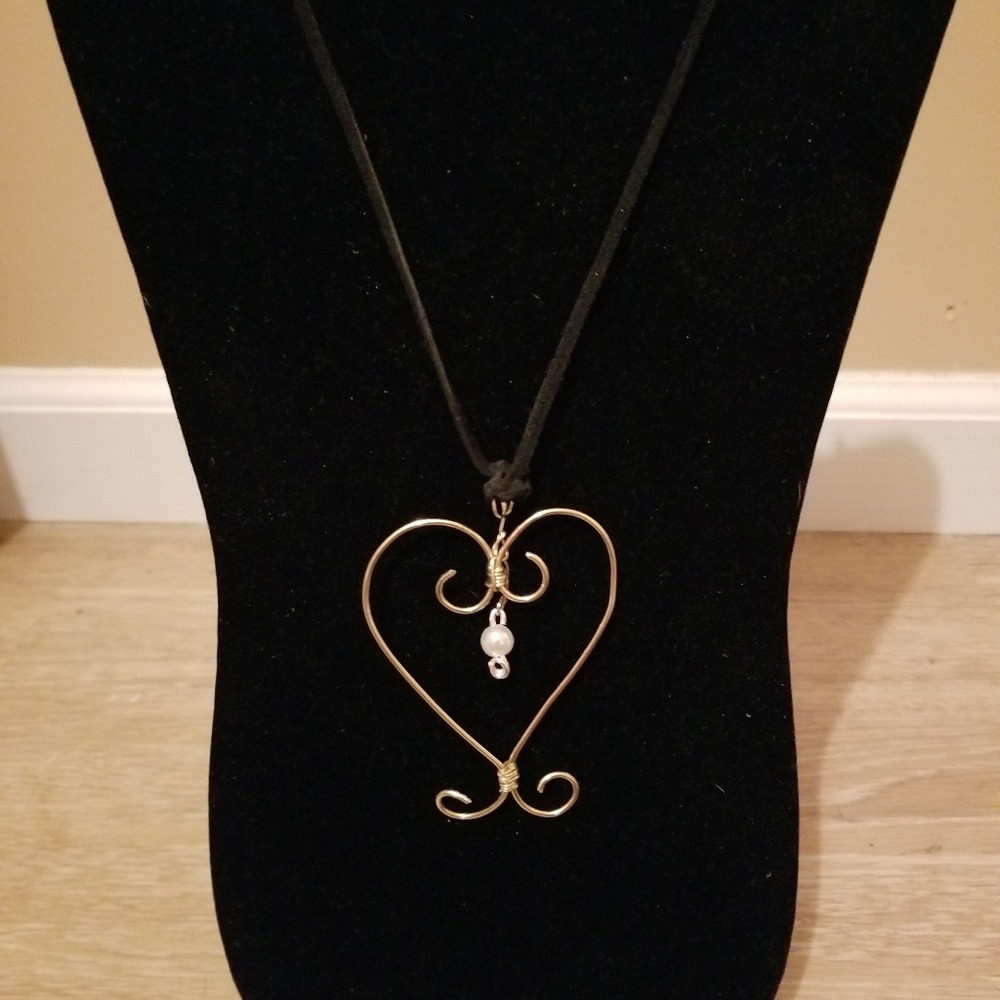 Wire Wrapped Heart Pendant with pearl accent